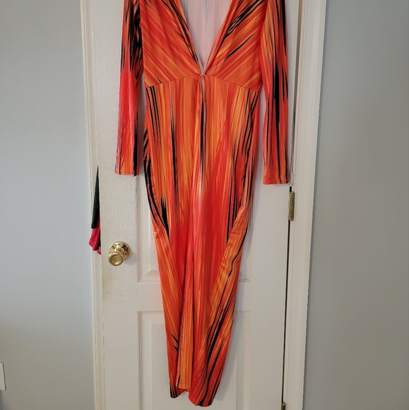 Orange Dress...BRAND NEW - Picture 1 of 3